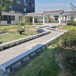 抚顺 芝麻灰小区坐凳&栏杆安装效果