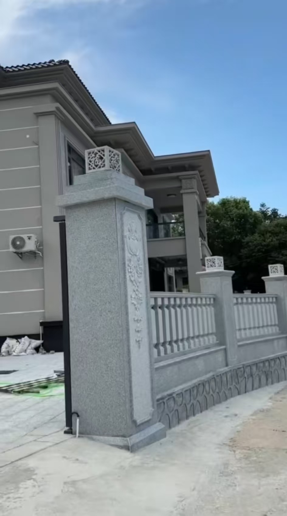 抚顺 芝麻白别墅围墙栏杆，私人订制