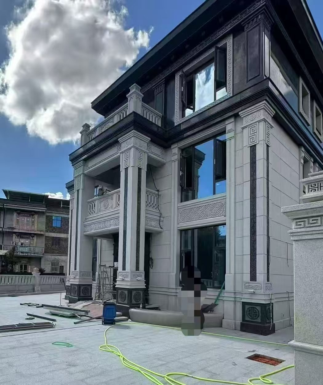 抚顺 别墅干挂，芝麻白与芝麻黑完美配合