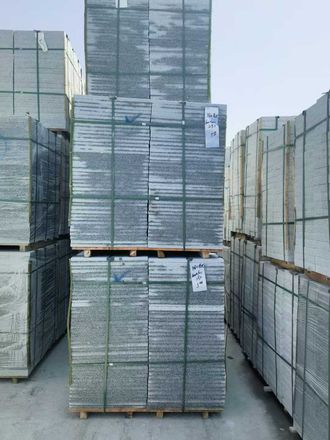 抚顺芝麻白地铺成品
