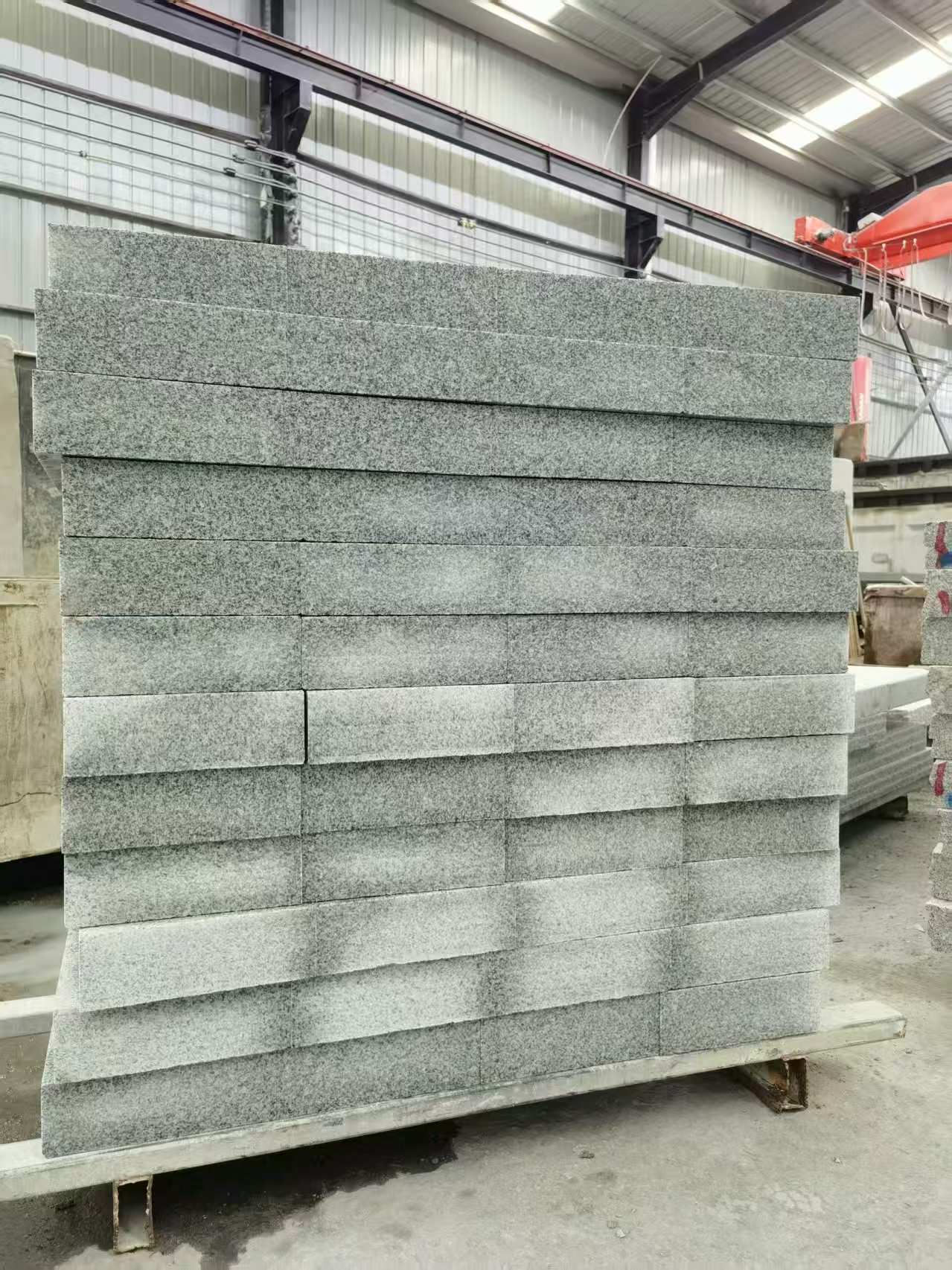 抚顺 芝麻白10公分300*600广场地铺，A料定制，尺寸标准，厚薄均匀