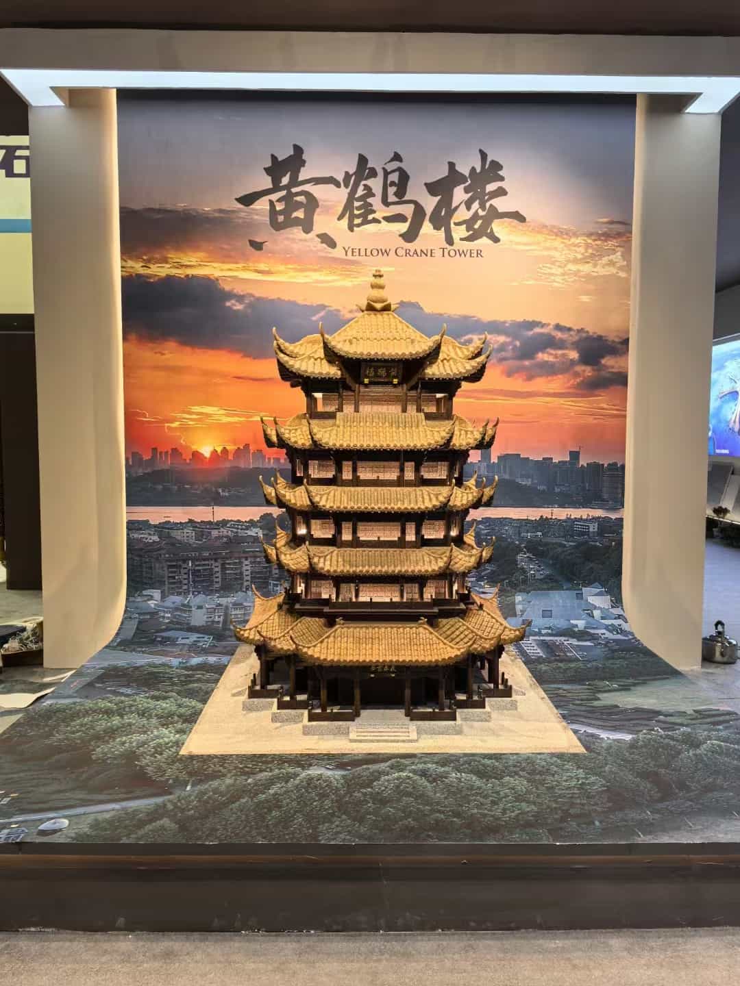 抚顺仿古石文创作品-黄鹤楼
